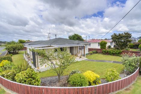 Photo of property in 58 Sherwill Street, Feilding, 4702