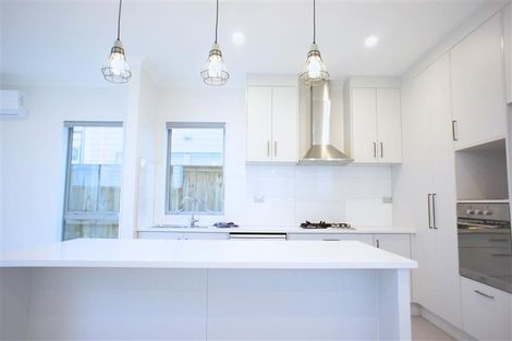 Photo of property in 3 Silvereye Road, Hobsonville, Auckland, 0616