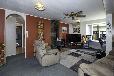 Photo of property in 1 Leeston Road, Springston, 7616