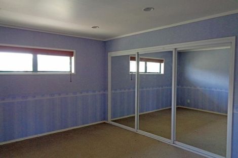 Photo of property in 52 The Parade, Bucklands Beach, Auckland, 2012