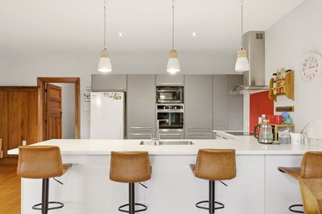Photo of property in 24 Birdwood Avenue, Beckenham, Christchurch, 8023