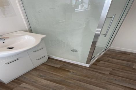 Photo of property in 37 Kerrs Road, Wiri, Auckland, 2104