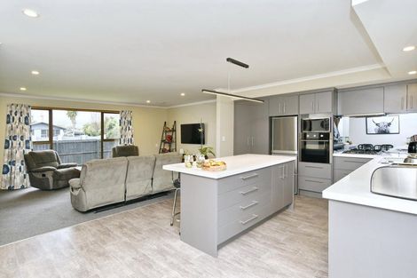 Photo of property in 2 Bowie Drive, Woodend, 7610