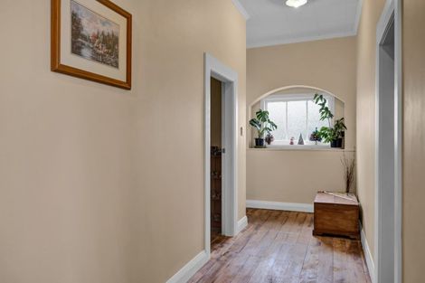 Photo of property in 10 Morrissey Street, Hawera, 4610