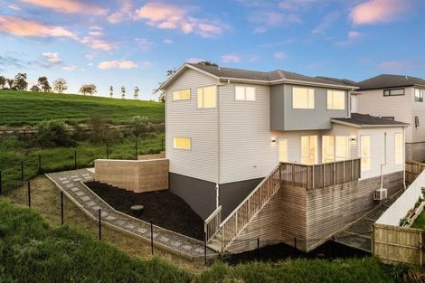 Photo of property in 36 Baumea Rise, Massey, Auckland, 0614