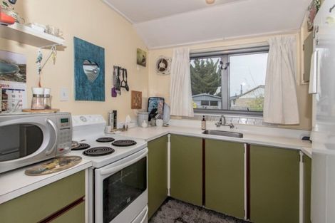 Photo of property in 4/386 Gloucester Street, Taradale, Napier, 4112