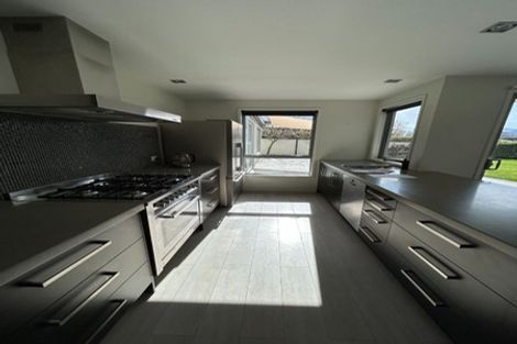 Photo of property in 24 Old Station Avenue, Wanaka, 9305