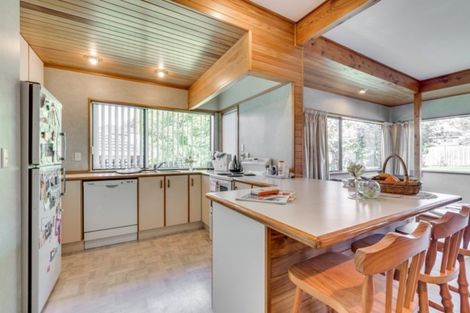 Photo of property in 5 Haines Grove, Rainbow Point, Taupo, 3330