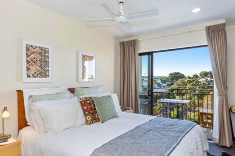 Photo of property in 2/346 Oceanbeach Road, Mount Maunganui, 3116