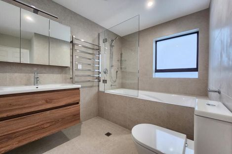Photo of property in 148u8 Evans Bay Parade, Roseneath, Wellington, 6021