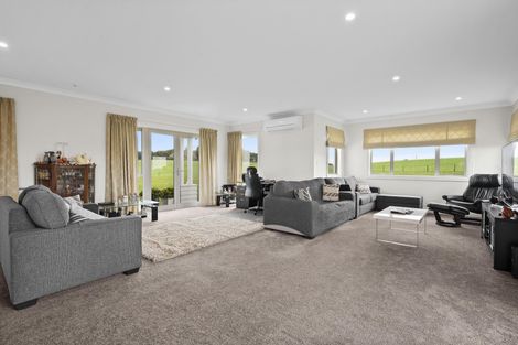 Photo of property in 3 Sands Road, Waiuku, 2681