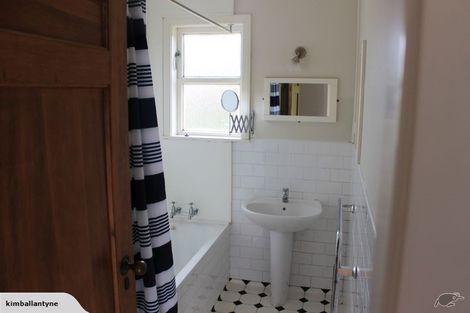 Photo of property in 8 Rodney Street, Northland, Wellington, 6012