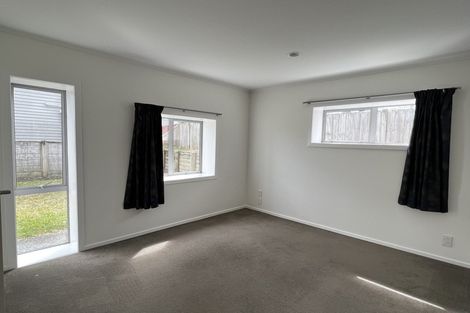 Photo of property in 19 James Street, Glenfield, Auckland, 0629