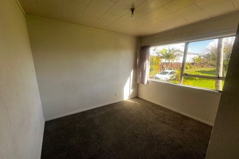 Photo of property in 279 Pakuranga Road, Pakuranga Heights, Auckland, 2010