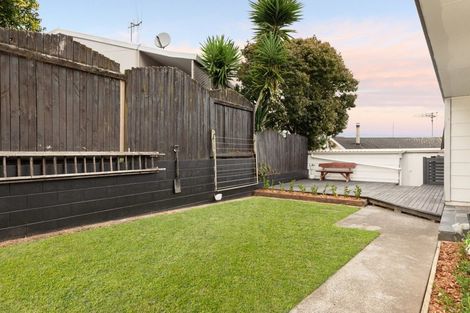 Photo of property in 14b Pokapu Place, Bethlehem, Tauranga, 3110