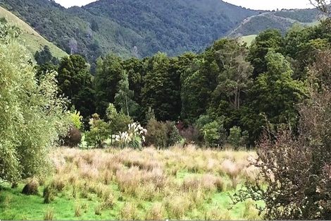 Photo of property in 194 Underhill Road, Woodside, Greytown, 5794