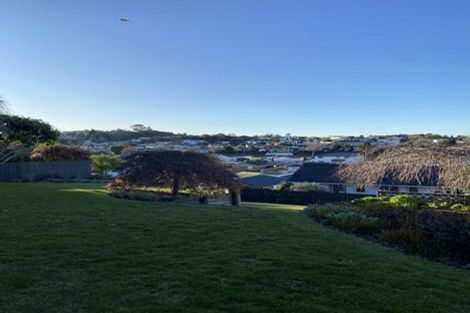 Photo of property in 12 Salmond Place, Dinsdale, Hamilton, 3204