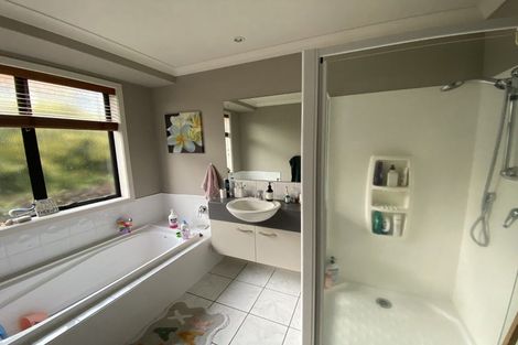 Photo of property in 16 San Clemento Way, Rototuna, Hamilton, 3210