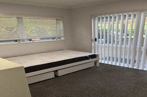 Photo of property in 8 Glenreagh Place, Torbay, Auckland, 0630