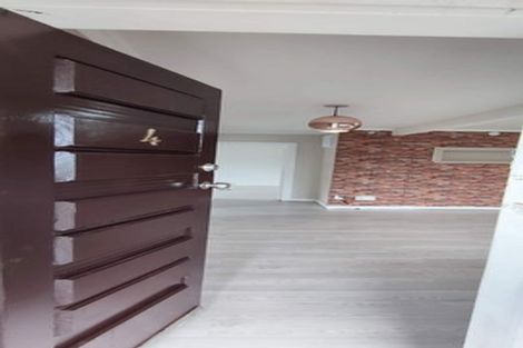 Photo of property in 4 Mills Road, Brooklyn, Wellington, 6021