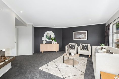 Photo of property in 9a Observatory Close, Whitby, Porirua, 5024