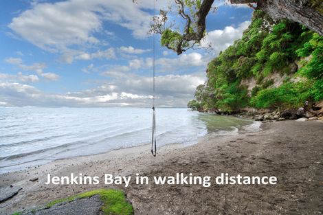 Photo of property in 749 South Titirangi Road, Titirangi, Auckland, 0604