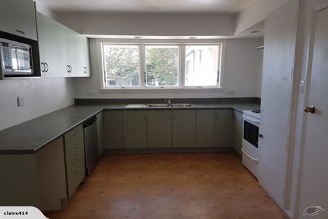 Photo of property in 88 Holly Road, St Albans, Christchurch, 8014