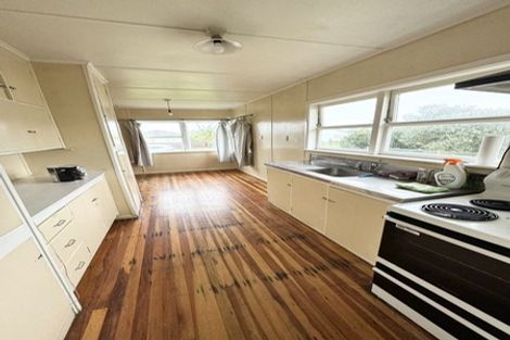 Photo of property in 4 Proctor Place, Mangere, Auckland, 2022