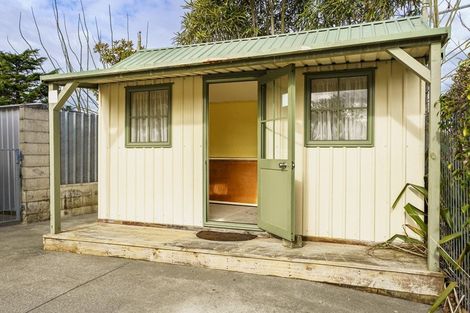 Photo of property in 28 Walton Way, Flaxmere, Hastings, 4120