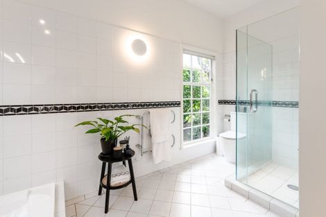 Photo of property in 11 Clark Street, Khandallah, Wellington, 6035