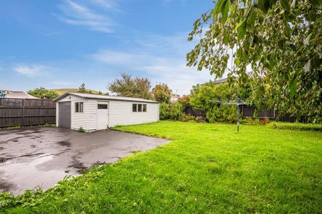 Photo of property in 20 Matapouri Road, Mangere Bridge, Auckland, 2022