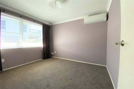Photo of property in 41 Bodi Place, Te Atatu South, Auckland, 0610