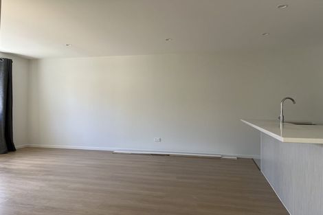 Photo of property in 3d Scotts Road, Manurewa East, Auckland, 2102