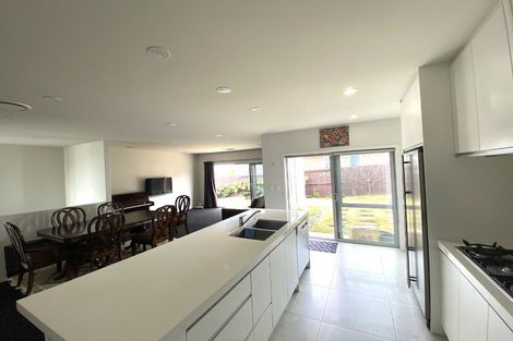 Photo of property in 2 Moonlight Drive, Rototuna North, Hamilton, 3210