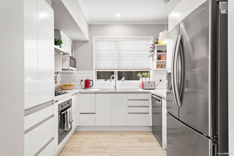 Photo of property in 22 Teal Way, Hobsonville, Auckland, 0616