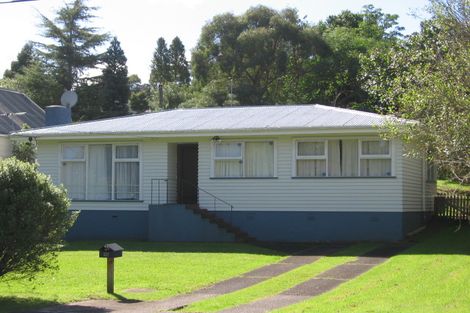 Photo of property in 10 Derwent Crescent, Titirangi, Auckland, 0604