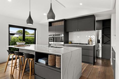 Photo of property in 5 Rich Rise, Havelock North, 4130