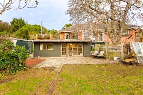 Photo of property in 121 Saint Martins Road, Saint Martins, Christchurch, 8022