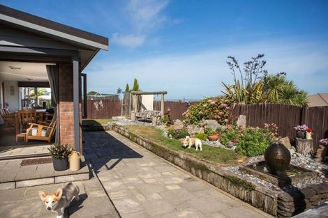Photo of property in 112 Main Road South, Karoro, Greymouth, 7805