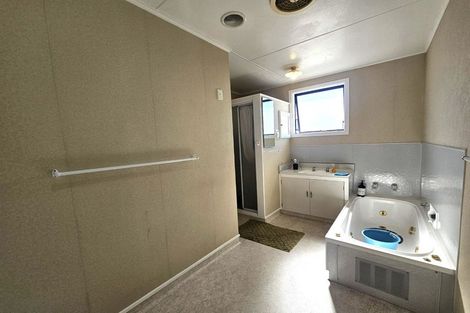 Photo of property in 253 Taradale Road, Pirimai, Napier, 4112