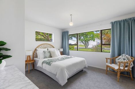 Photo of property in 12a Hastings Street, Te Puke, 3119