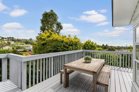Photo of property in 34 Mcdowell Crescent, Hillcrest, Auckland, 0627