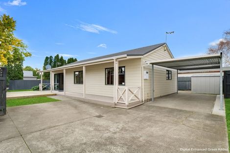 Photo of property in 33 Ruahine Street, Roslyn, Palmerston North, 4414