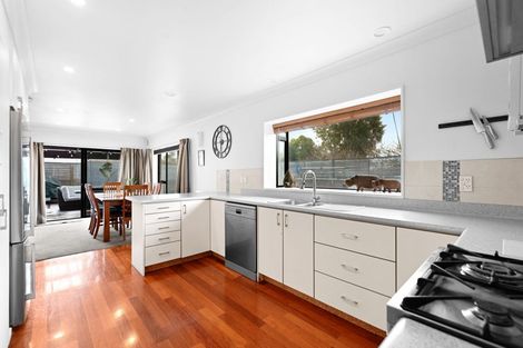 Photo of property in 27 Halcione Close, Flagstaff, Hamilton, 3210