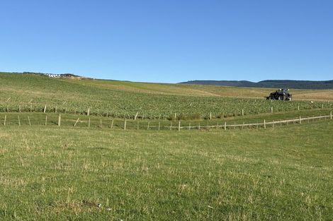 Photo of property in 16 Bay Road, Purakaunui, 9081