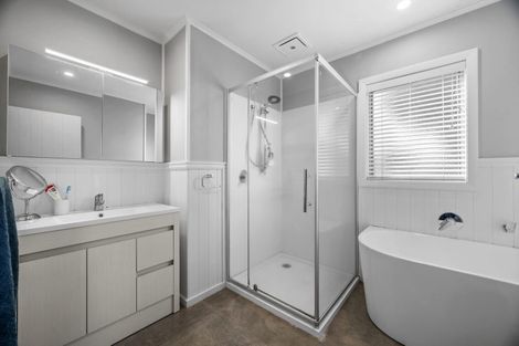 Photo of property in 21 Carter Drive, Pomare, Rotorua, 3015