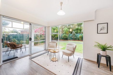 Photo of property in 20 Karina Terrace, Roslyn, Palmerston North, 4414