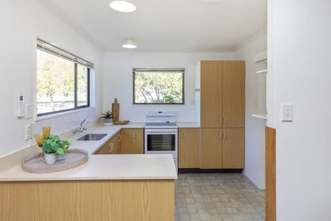 Photo of property in 2/11 Duncan Street, Sumner, Christchurch, 8081