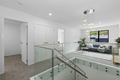 Photo of property in 5 Pihipihi Way, Crofton Downs, Wellington, 6035
