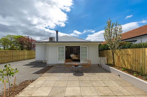 Photo of property in 244 Edgeware Road, Edgeware, Christchurch, 8013